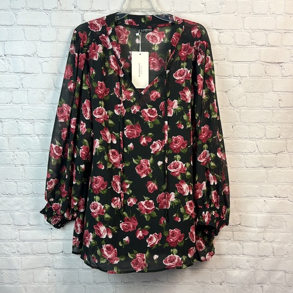 BloomChic Black & Red Floral Sheer Overlay Top Plus Size 2X - Picture 2 of 6